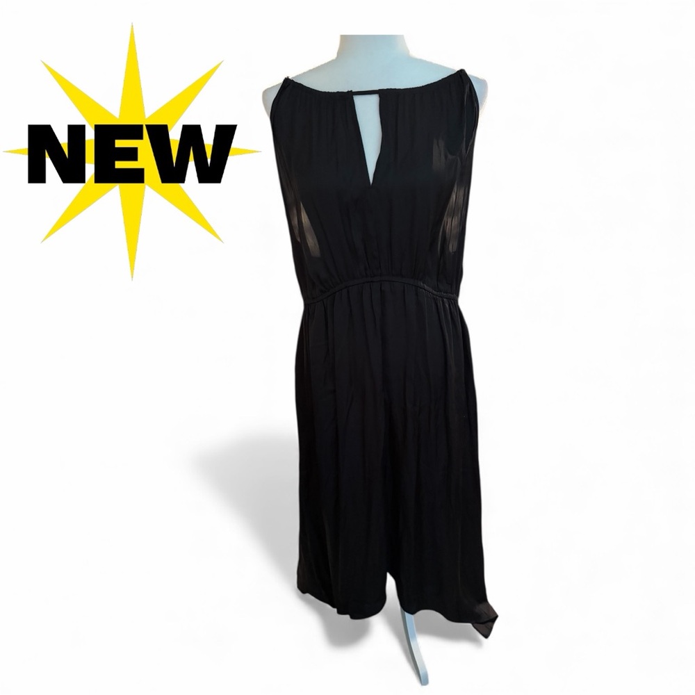 NEW with tags 🖤 long black satin sleeveless dress elastic waist high low keyhole
